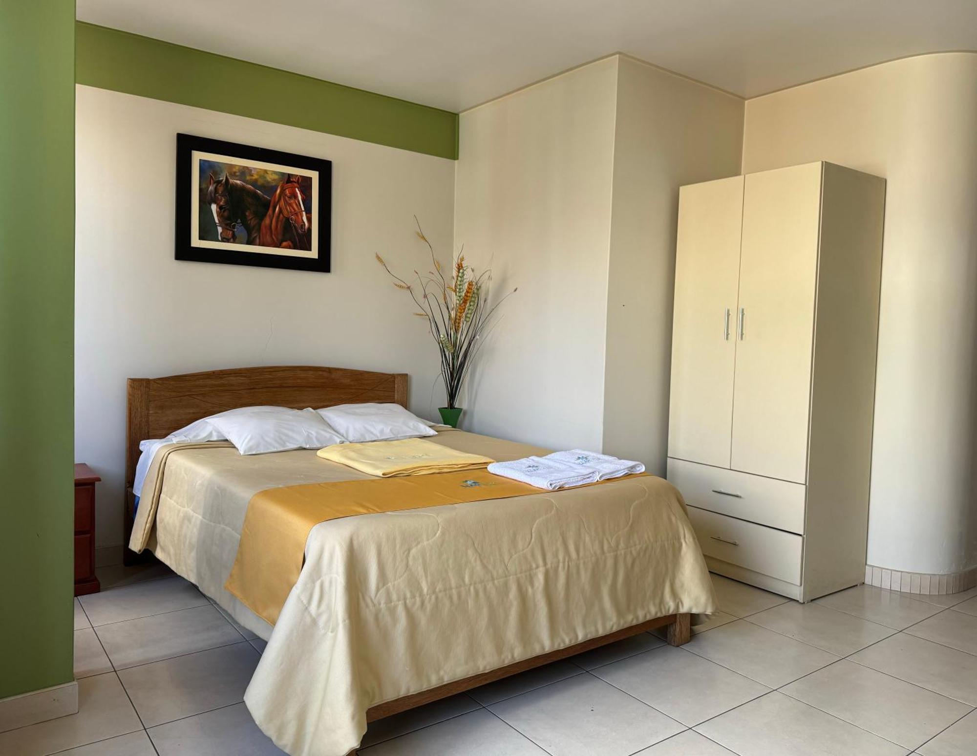 Illari Wari - Hotel Sauna Ayacucho Bagian luar foto