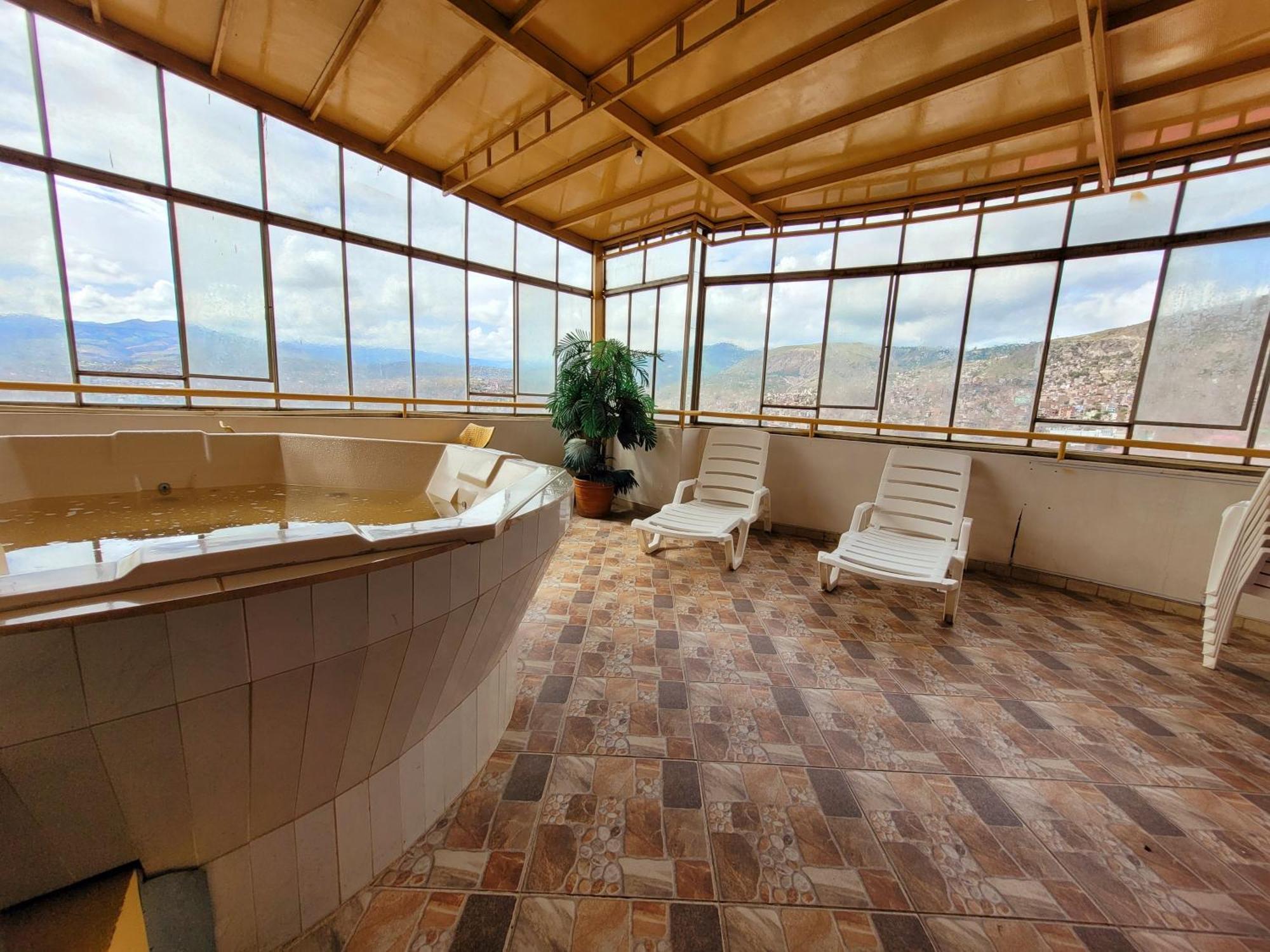 Illari Wari - Hotel Sauna Ayacucho Bagian luar foto